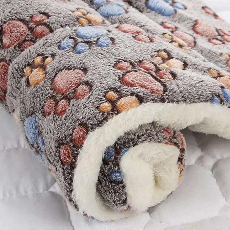 Winter Cozy Pet Bed Thick Flannel Mat For Dogs And Cats