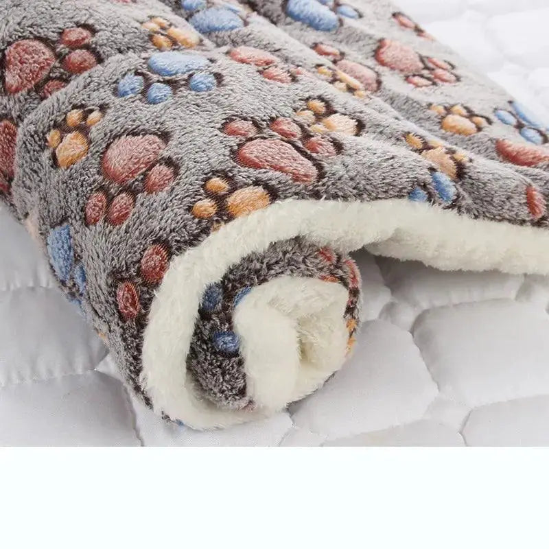 Winter Cozy Pet Bed Thick Flannel Mat For Dogs And Cats
