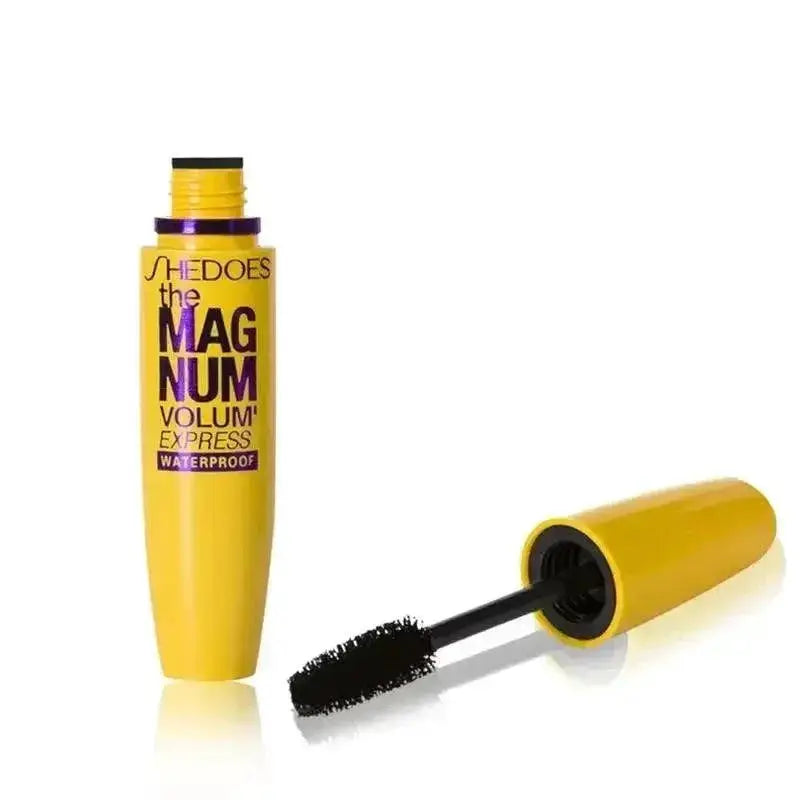 Ultimate Waterproof Mascara for Naturally Enhanced Lashes