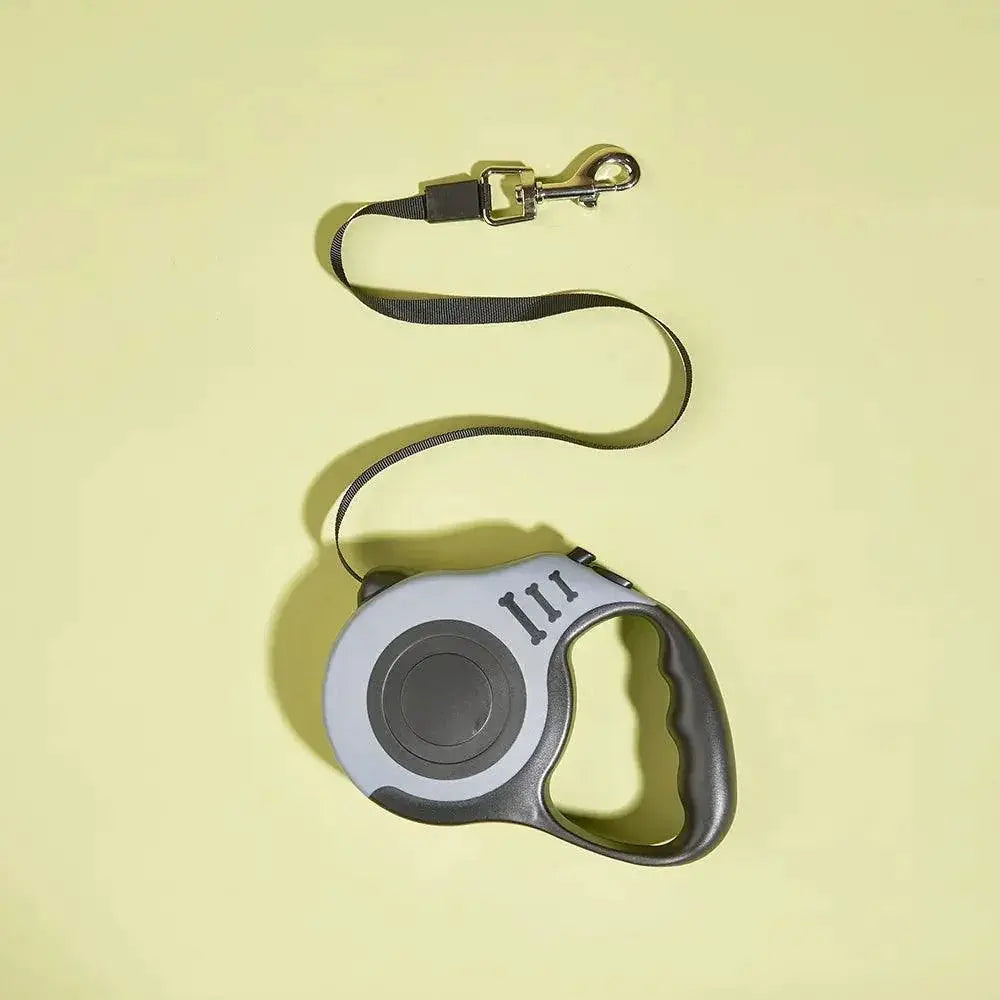 Holapet Retractable Dog Leash for Secure Outdoor Adventures