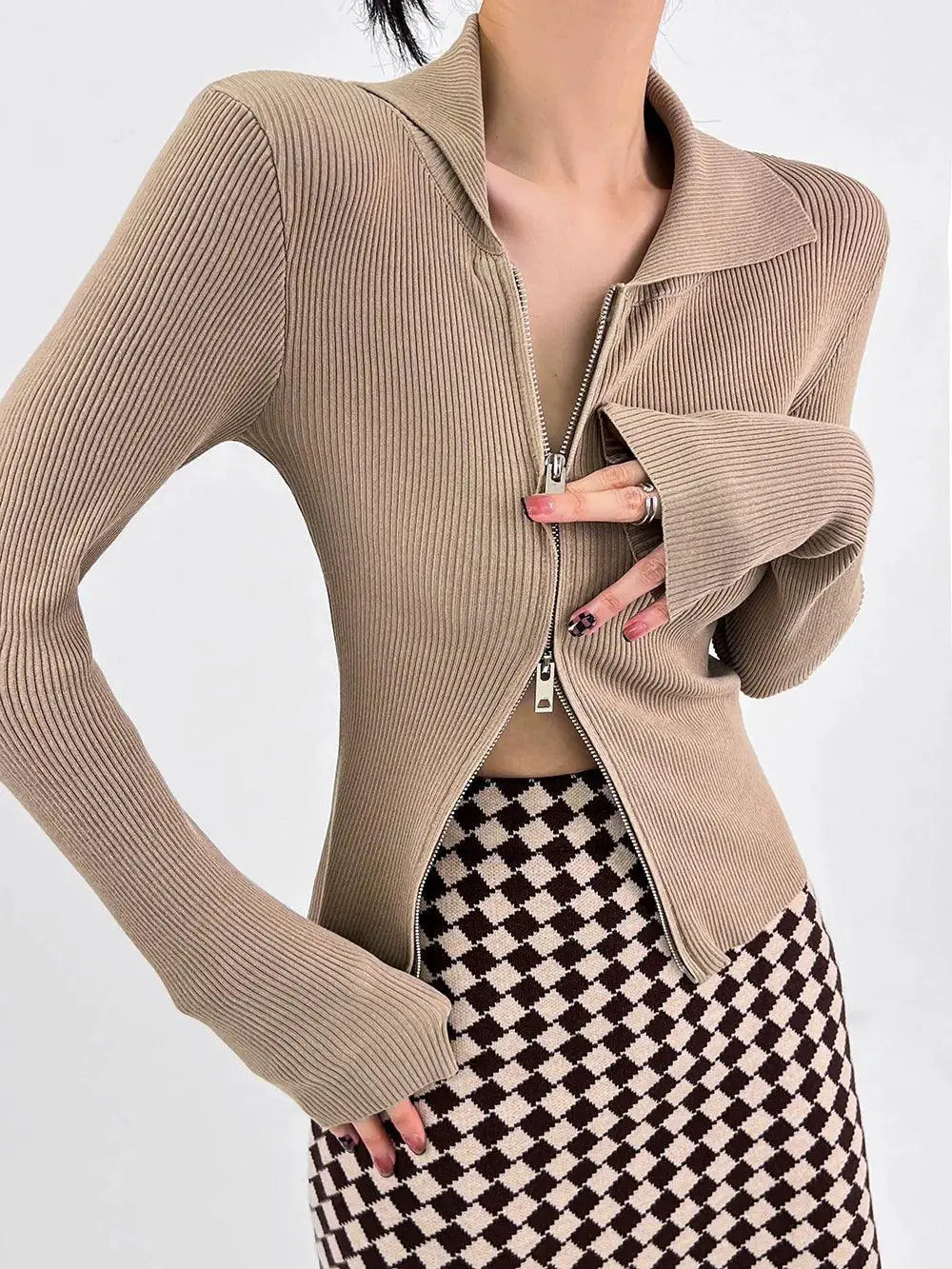 Double Z Asymmetric Zipper V Neck Sweater Chic Style