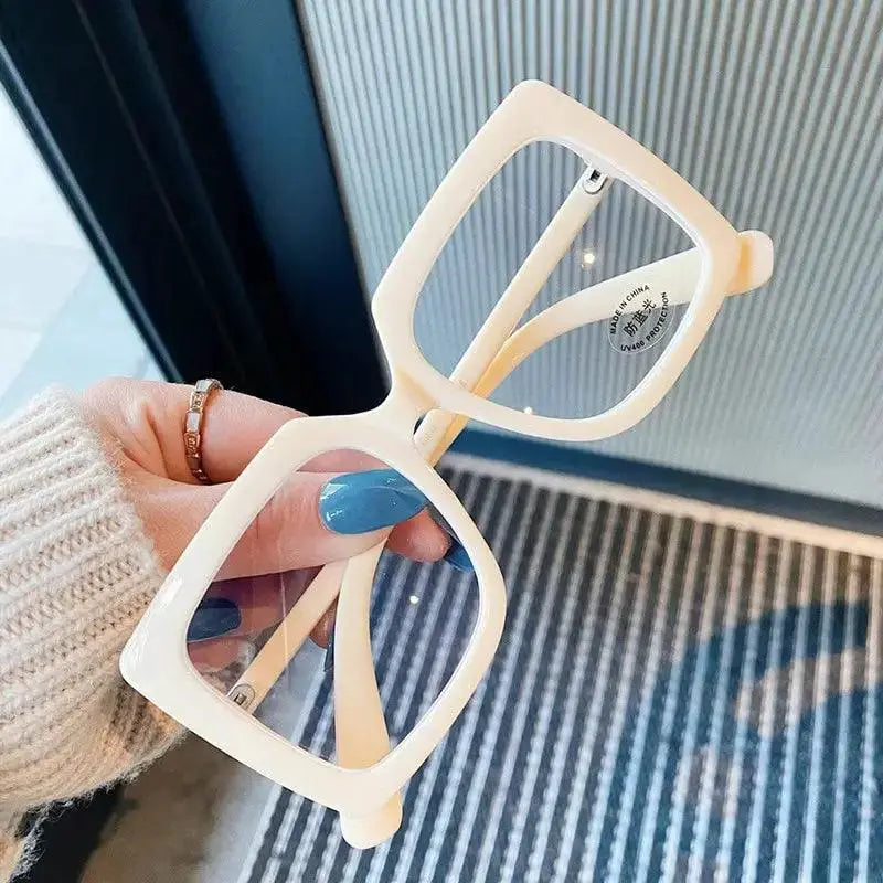 Blue Light Blocking Glasses for Women Trendy Eyewear