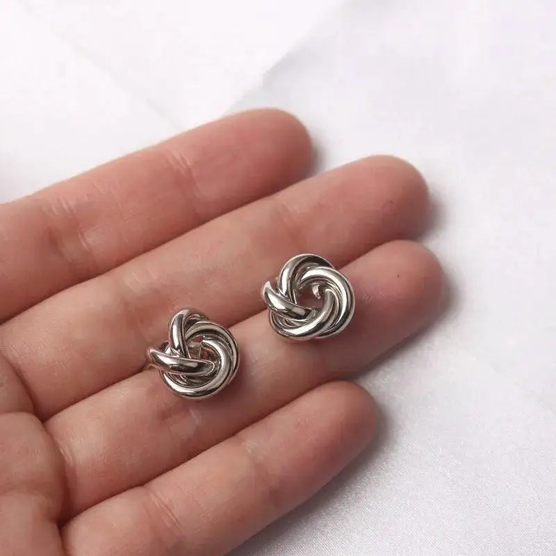 Gold Twist Stud Earrings Elevate Your Style Elegantly