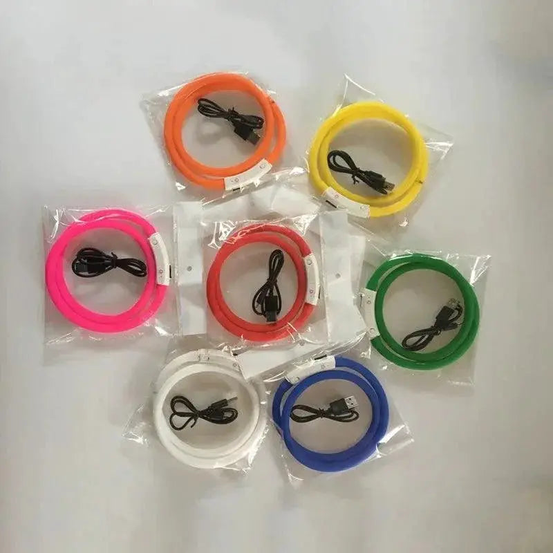 LED Dog Collar for Enhanced Night Safety and Visibility