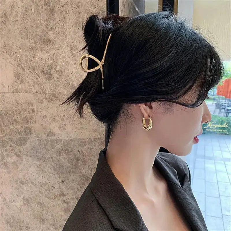 Elegant Korean Metal Hoop Earrings For Women Jewelry