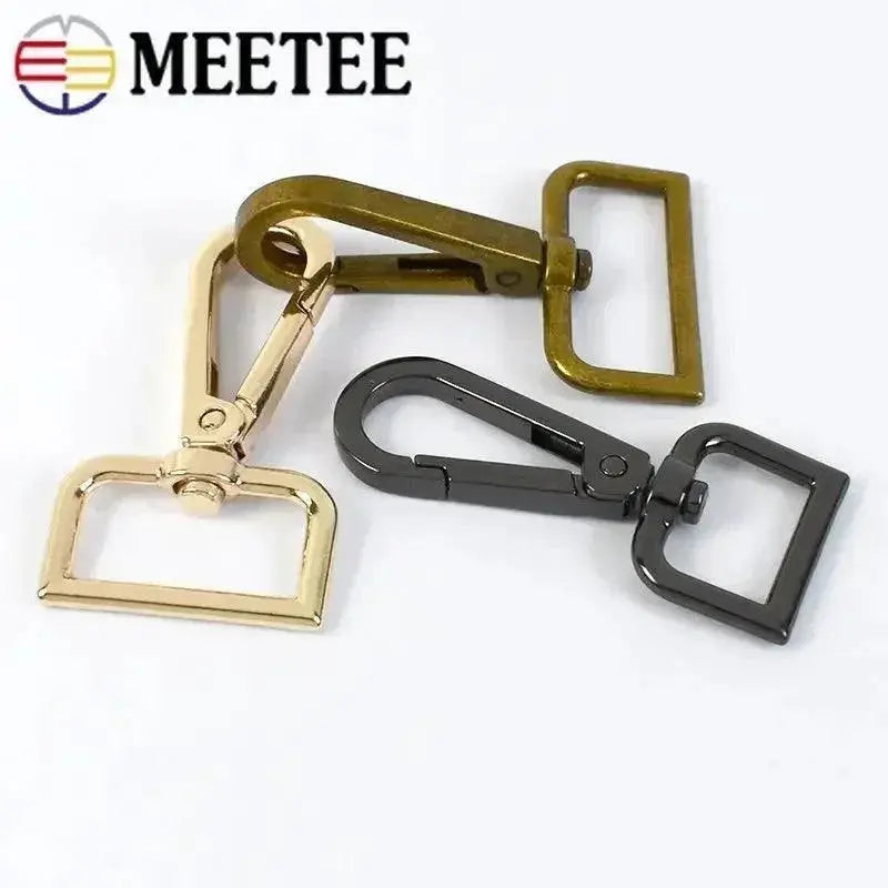 Assorted metal swivel snap hooks for bags, dog collars, and luggage from OurLum.com.