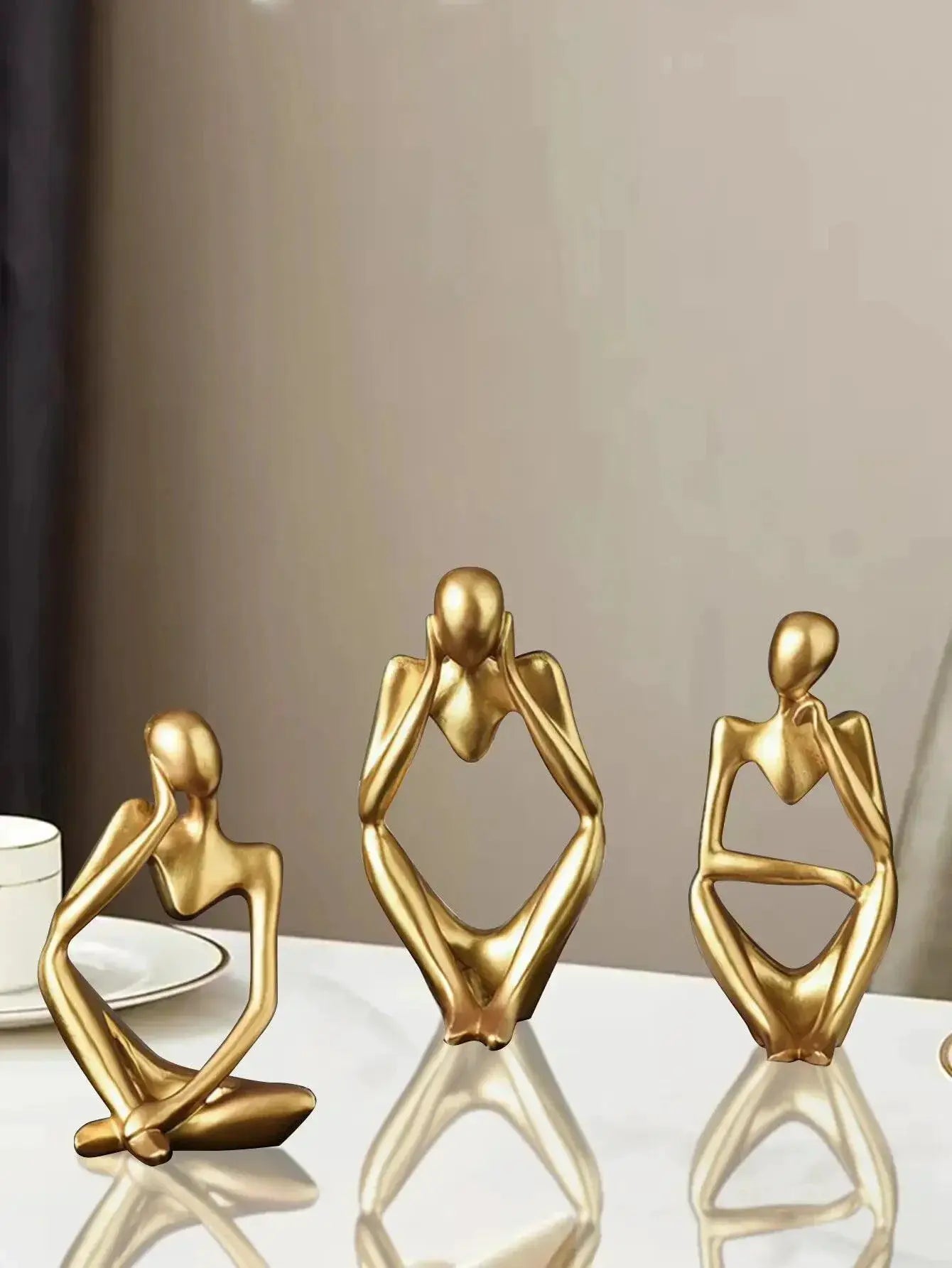 Nordic Light Luxury Resin Desktop Ornament Elegant Decor