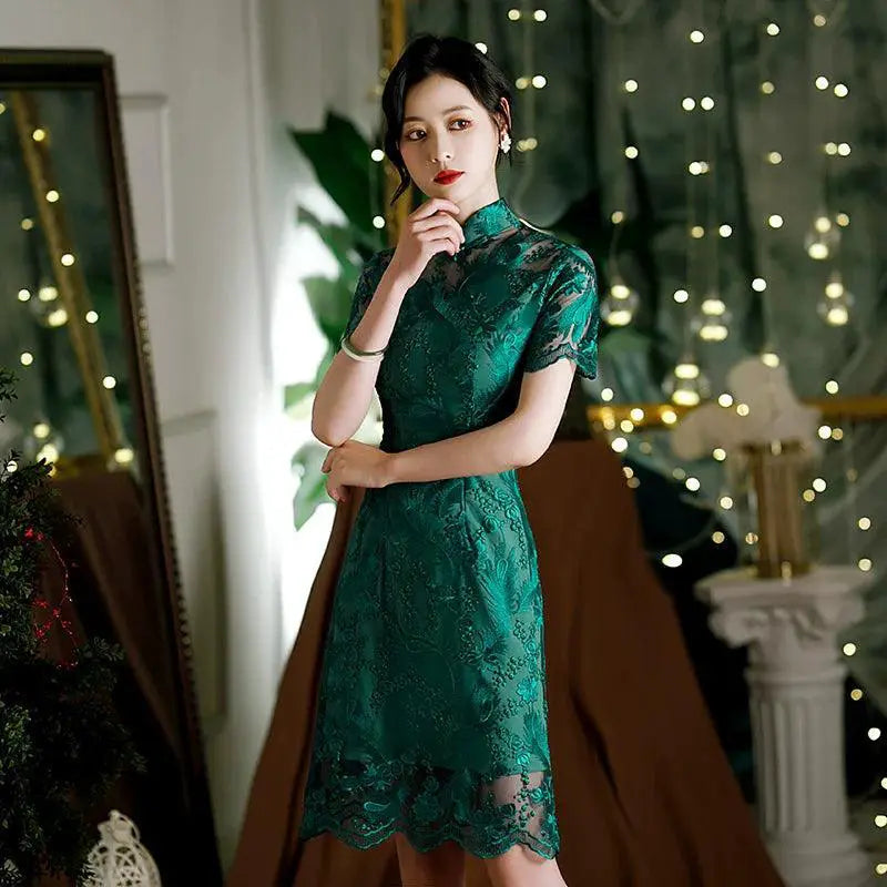 Elegant Green Lace Cheongsam Dress Retro Style Evening Wear