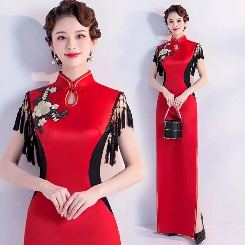 Red Chinese Wedding Dress Elegant Traditional Attire