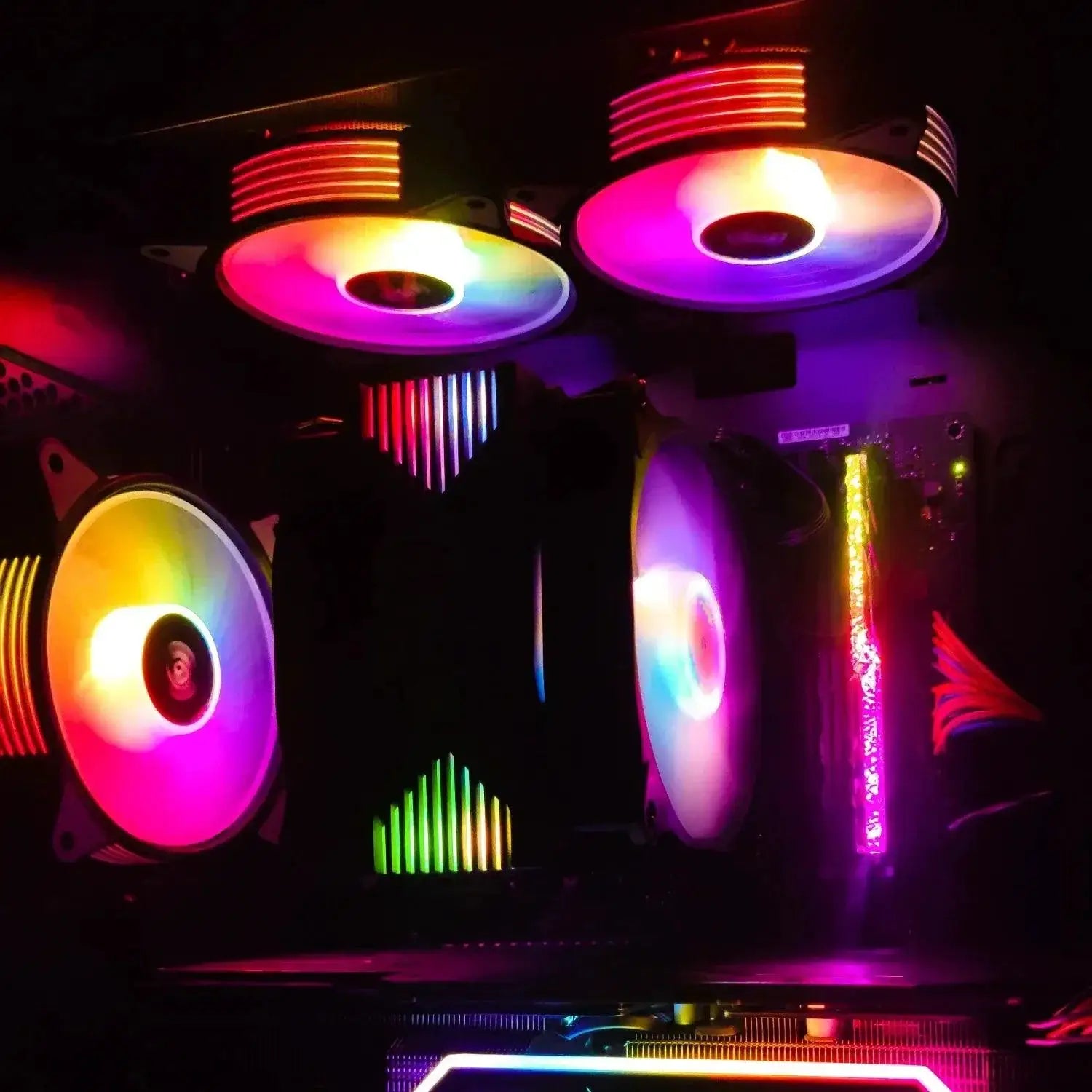 Aigo AR12 RGB PC Fan Vibrant Lighting Efficient Cooling