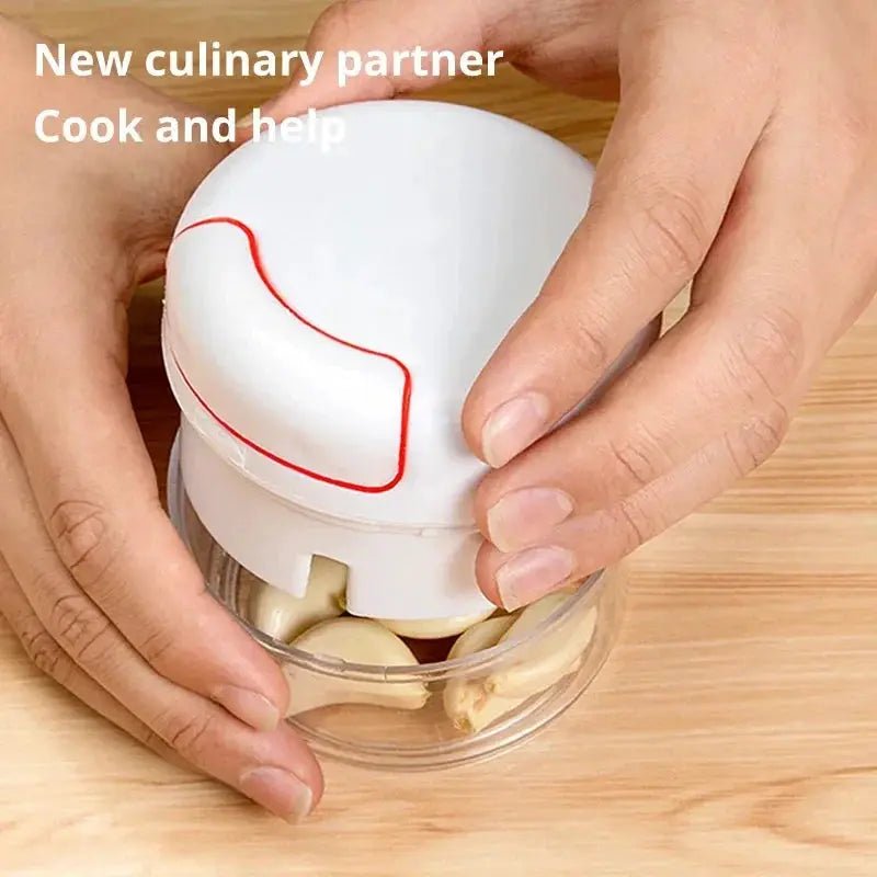 Palm Sized Garlic Grinder Handheld Kitchen Tool For Effortless Prep