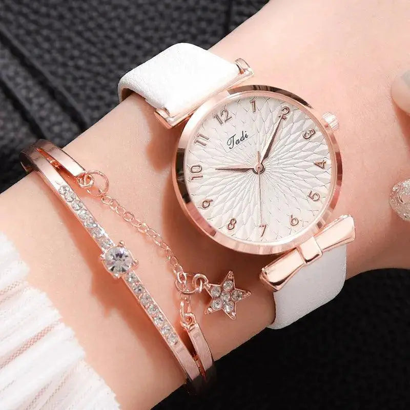 Pink Dial Luxury Quartz Bracelet Watch Fashion Statement