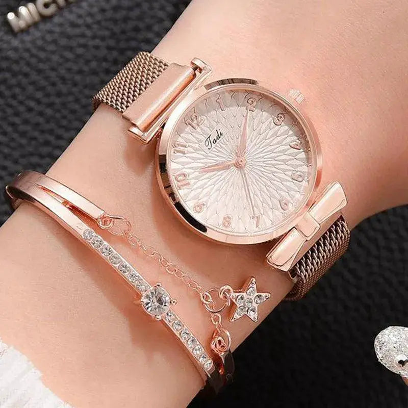 Pink Dial Luxury Quartz Bracelet Watch Fashion Statement