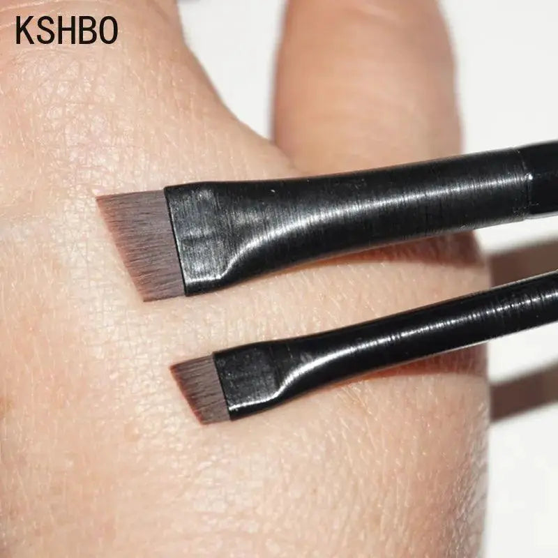 Precision Angled Brow And Liner Brush Set For Makeup
