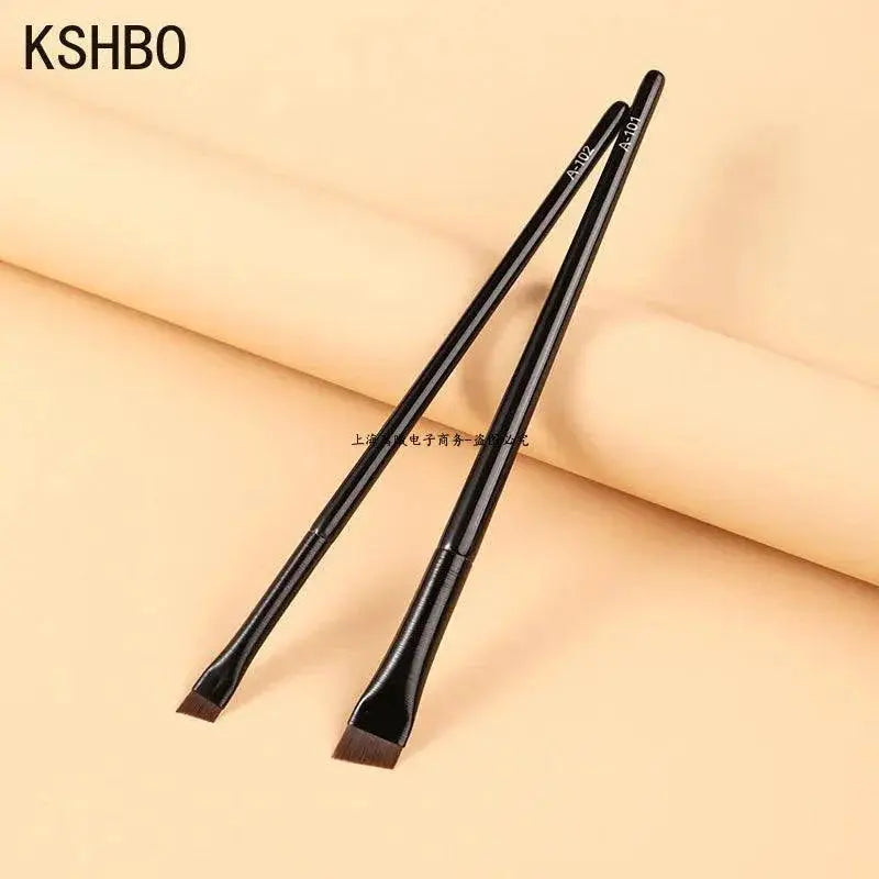 Precision Angled Brow And Liner Brush Set For Makeup