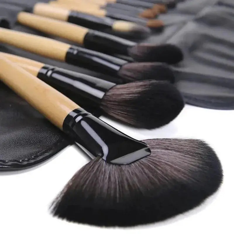 Professional 24 Piece Makeup Brush Set For Flawless Beauty