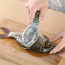 Mess-Free Fish Scale Scraper for Cooks