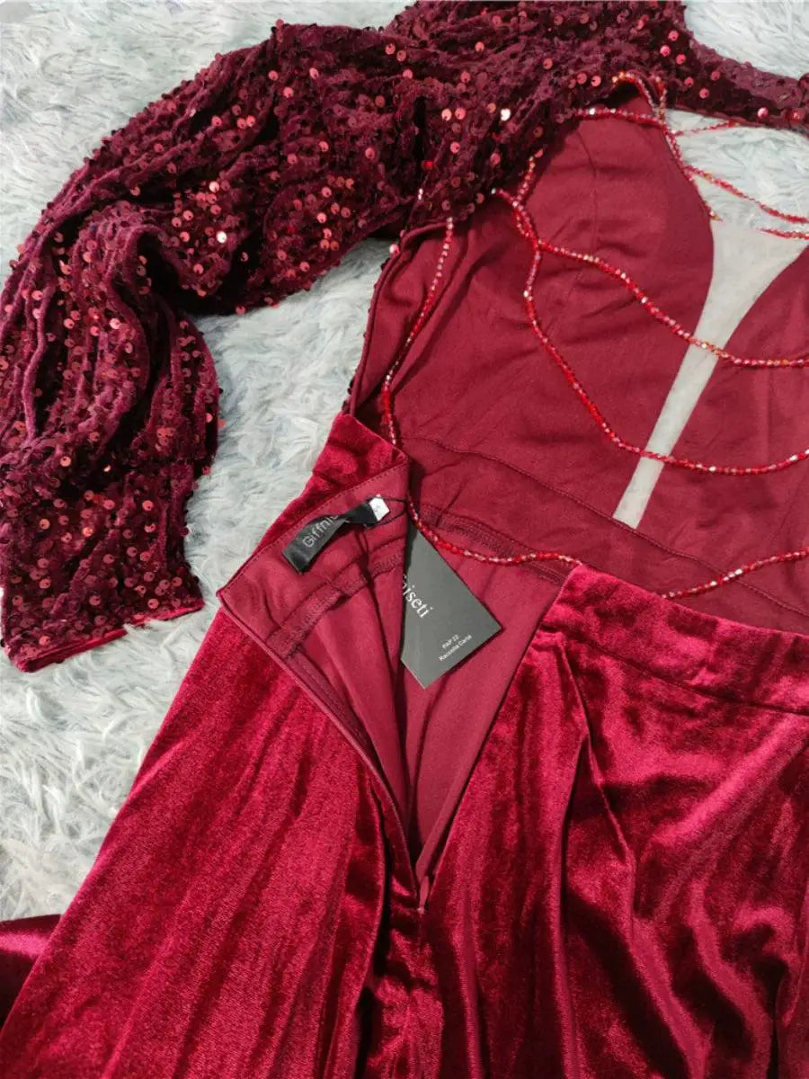 Sequin Elegance Banquet Dress for Glamorous Events