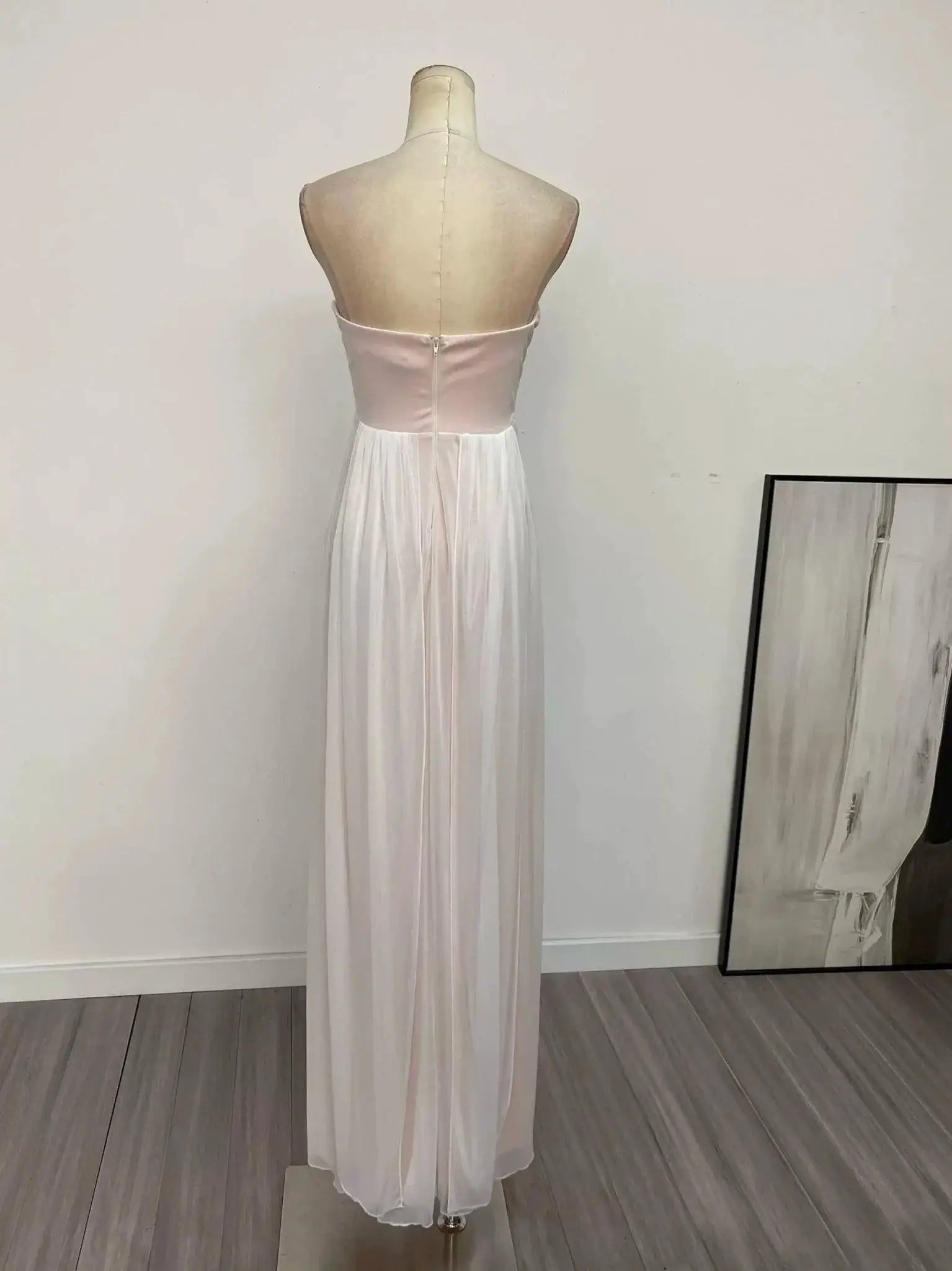 Soft Off Shoulder Wedding Dress Retro Elegance And Charm