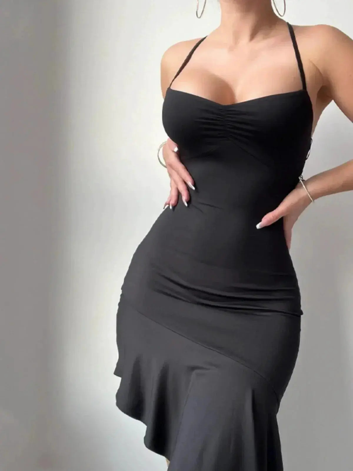 Solid Color Backless Dress Versatile Chic Style Online