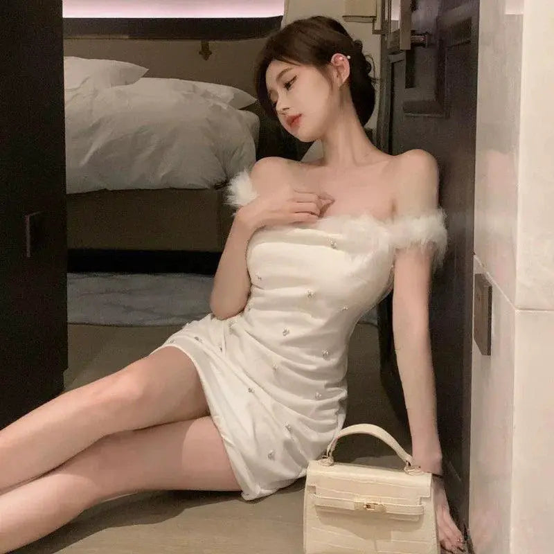 Korean Style Fur Collar Dress With Bead Embellishments