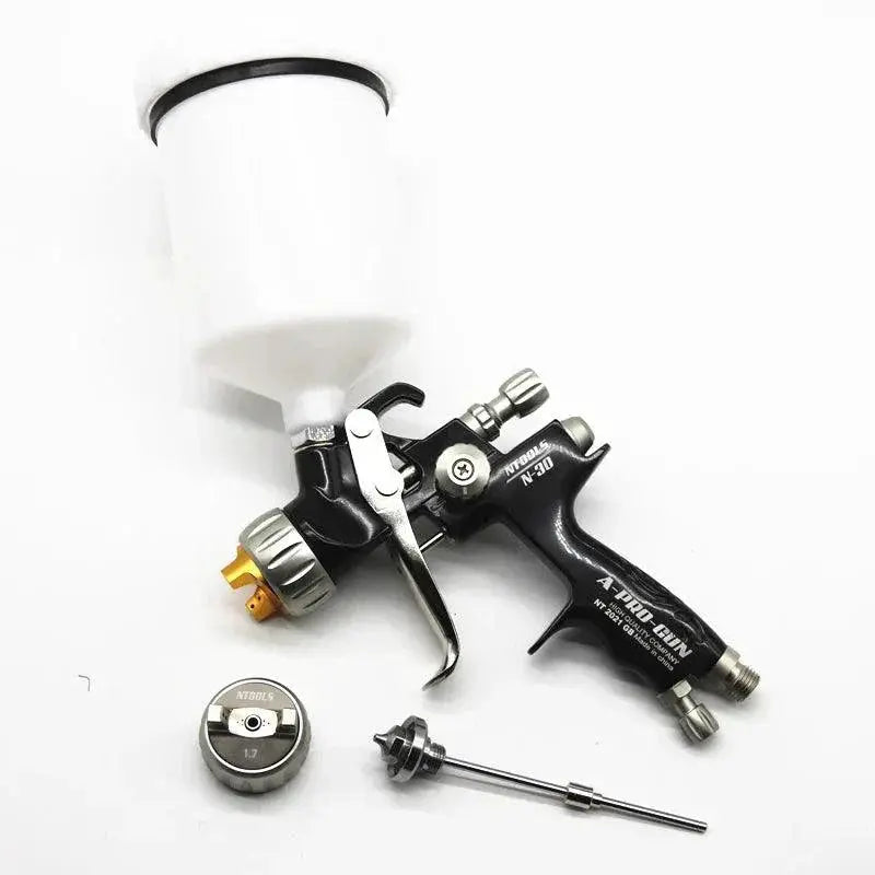 Professional Spray Gun With 1.3 And 1.7mm Nozzles 600cc Tank