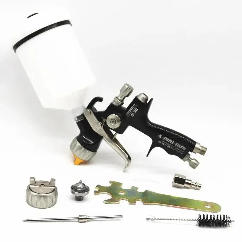 Professional Spray Gun With 1.3 And 1.7mm Nozzles 600cc Tank