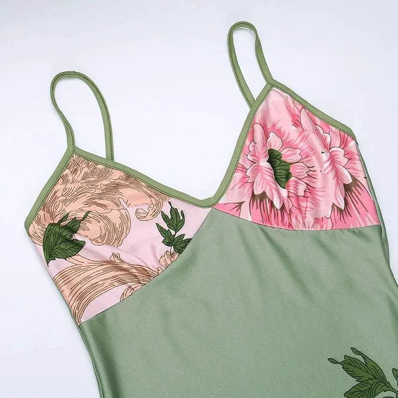Summer Chic Floral Print Suspender Dress For Beach And Club