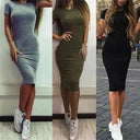 Flattering Midi Dress For Summer Brunch