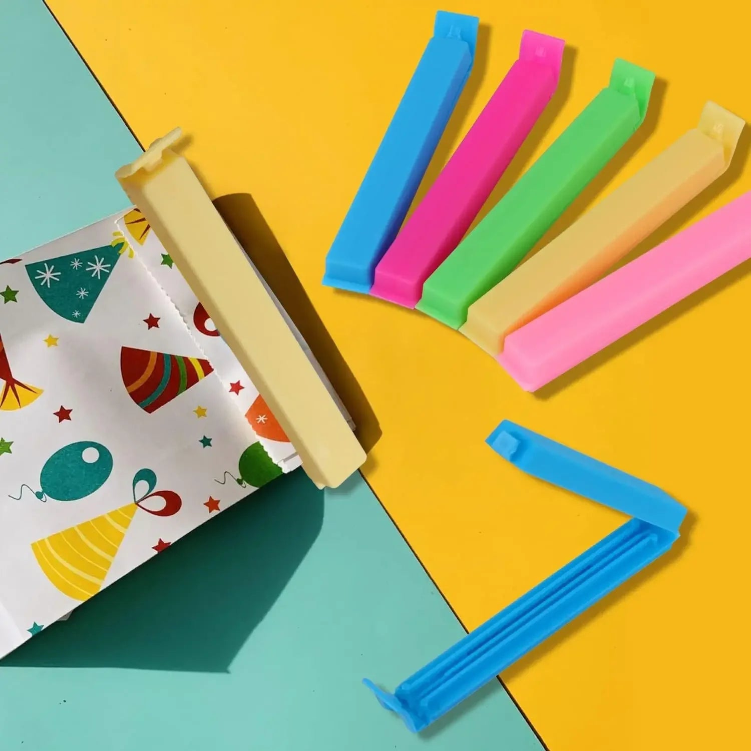 Ten Pack Portable Kitchen Seal Clips For Sealing Food Bags And Snacks With Color