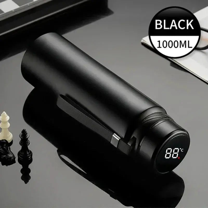 Thermos for Travelers Keeps Hot
