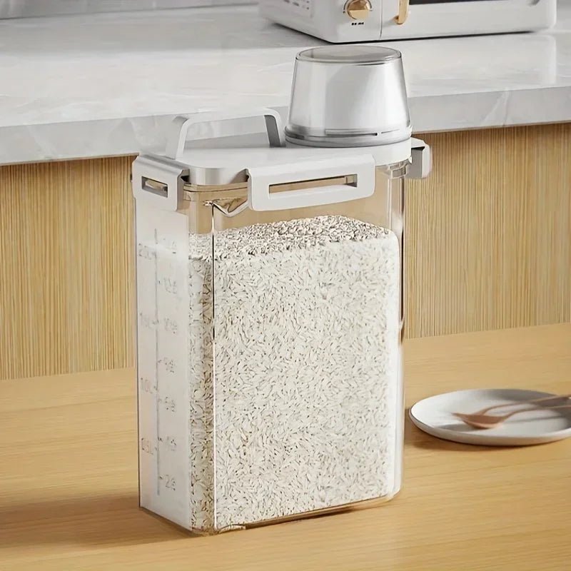 Two And Half Litres Food Grade Grain Storage Container Sealed Rice Bucket Pantry