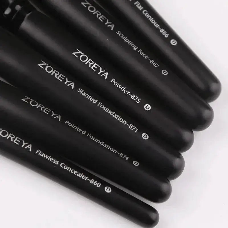 Ultimate Black Beauty 7 Brush Set For Flawless Makeup Finish