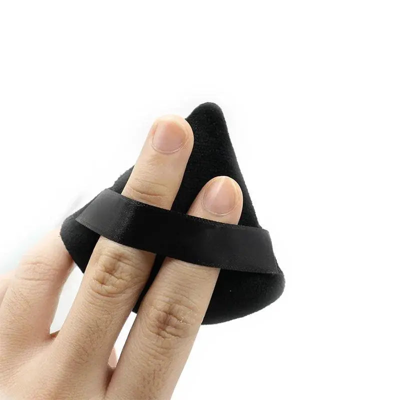 Ultimate Triangle Powder Puffs For Flawless Makeup