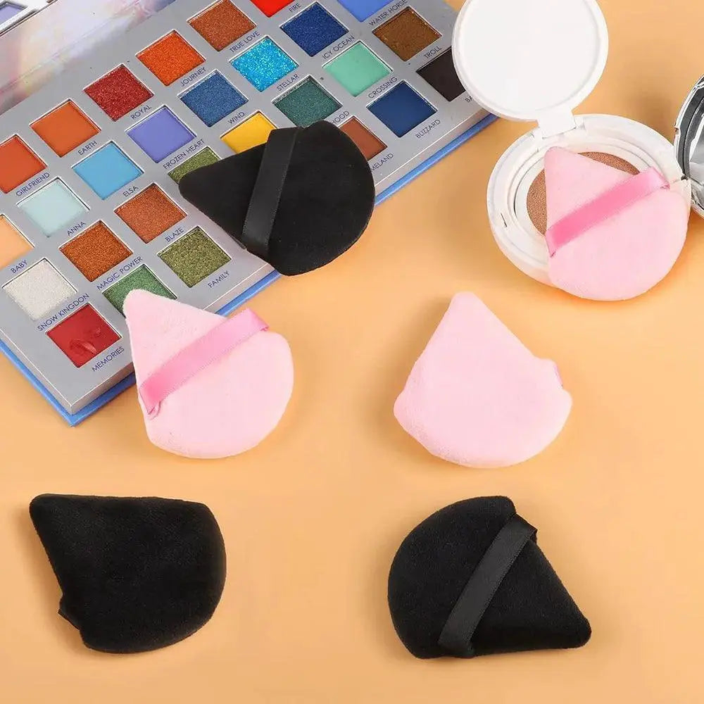 Ultimate Triangle Powder Puffs For Flawless Makeup