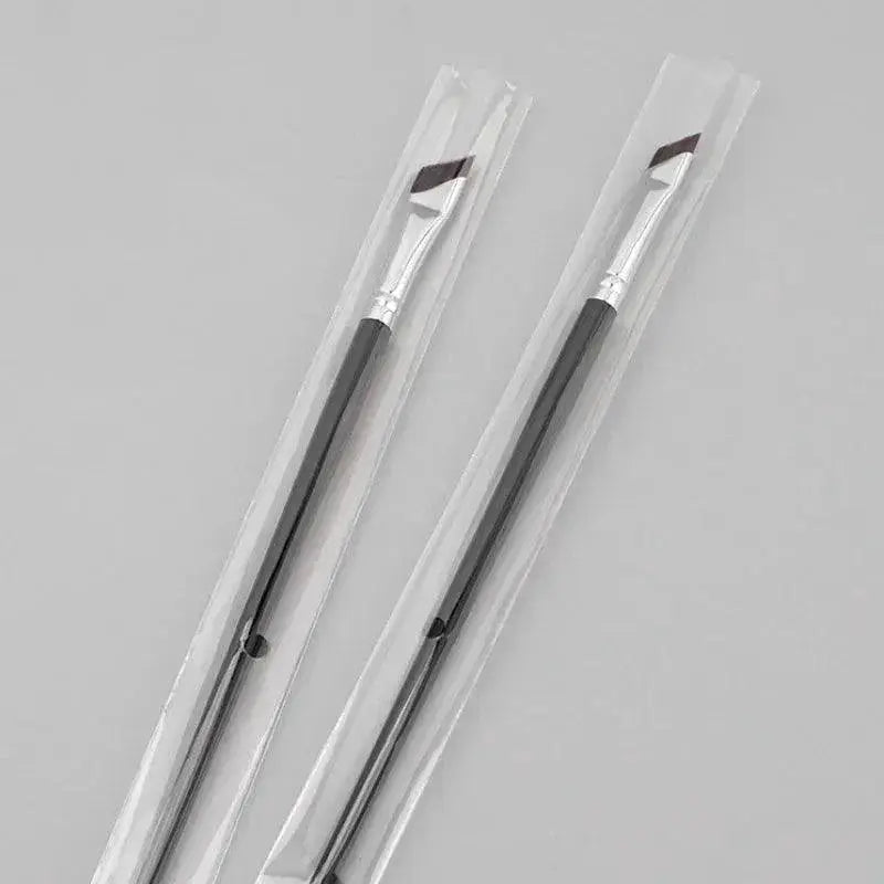Ultra Precision Makeup Brush For Eyeliner And Eyebrow