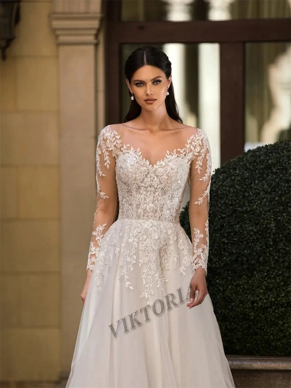 Vintage O Neck Wedding Dress for Bride Long Sleeves Tulle Pleated Tailored Dream