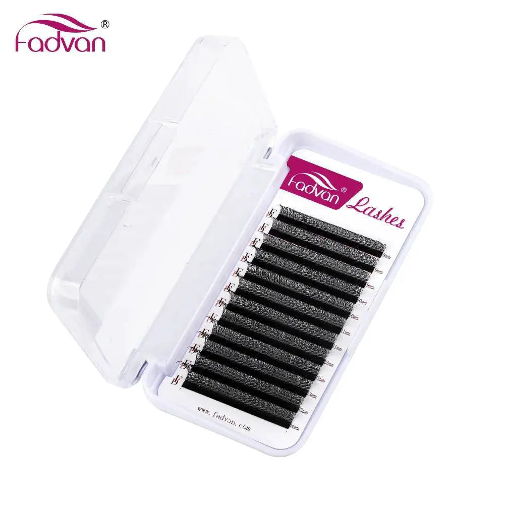 Voluminous Clover 3D W Lash Extensions Elevate Glamour